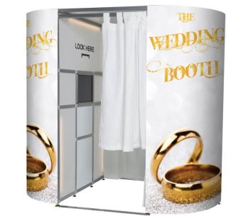 ‘The Wedding Booth’ Glitzy Gold Wedding Rings Booth Experience Skins
